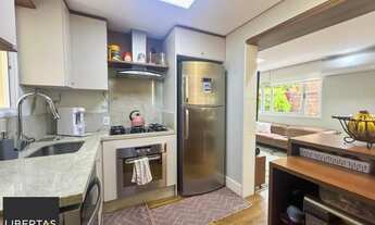 Imagem 2: Casa em Condomínio com 03 quartos, 01 suíte e 02 vagas cobertas - Teresópolis