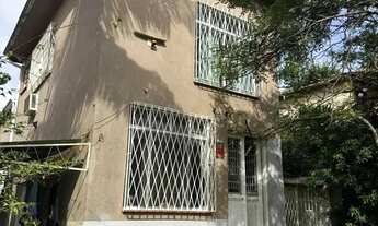 Imagem 2: Casa com 3 quartos, suíte e garagens no bairro cidade Baixa!