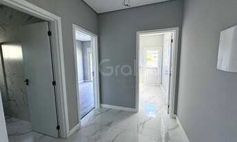 Imagem 7: Casa Residencial de 4 quartos sendo 3 suites com 378,90m² nos Ingleses