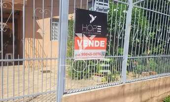 Imagem 4: Casa à venda com edícula e terreno amplo no Jardim Silvino Cambé/PR