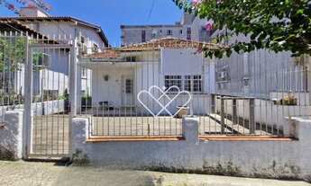 Imagem: Casa Ampla e Bem Localizada no Centro de