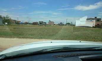 Imagem 2: Terreno 50m x 10m (500m² ) em condomínio próx. Praia Unamar