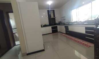 Imagem 7: Térrea para venda com 280 metros quadrados com 3 quartos