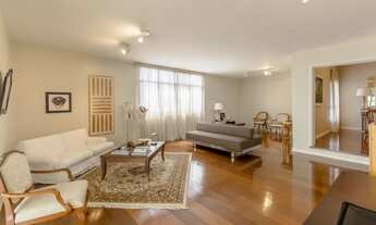 Imagem: OPORTUNIDADE EM FRENTE AO GRADDED SCHOOL