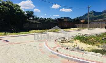 Imagem 2: Poucos Lotes)-R$ 35.000,00 de Entrada / Terrenos planos / 100m da Estrada do Cabuçu / CG