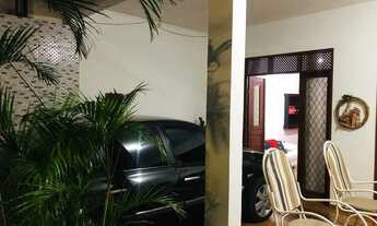 Imagem: Quitinete na areia branca com garagem