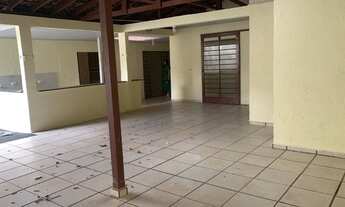 Imagem 2: Casa com 5 dormitórios para alugar, 200 m² por R$ 2.600,00/mês - Santa Mônica - Londrina/P