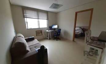 Imagem 2: Apartamento de um dormitório no bairro Cristal em Porto Alegre