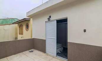 Imagem 4: Sobrado em Utinga com 3 dormitórios, sendo uma suíte , mais dois cômodos e um banheiro sep