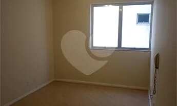 Imagem 2: Apartamento em Santa Cecília com 1 vaga de garagem