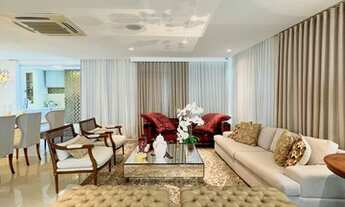 Imagem 2: Apartamento para venda possui 342 metros quadrados com 4 Suites na Ponta do Farol