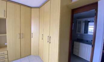 Imagem 5: Vendo Apartamento com Varanda e 03 Quartos no Colinas do Mirante 2