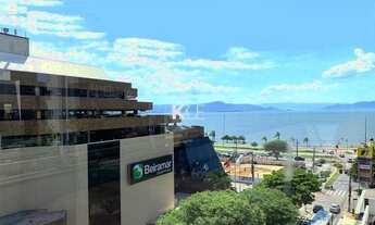 Imagem 2: Cobertura para venda possui 103 metros quadrados com 4 quartos em Centro - Florianópolis