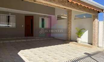 Imagem: CASA COM EDÍCULA 2 DORM MÓVEIS SOB MEDIDA