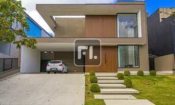 Imagem: Casa à venda em Santana de Parnaíba/SP