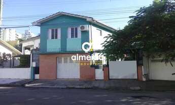 Imagem: Casa 6 dormitórios à venda Centro Santa