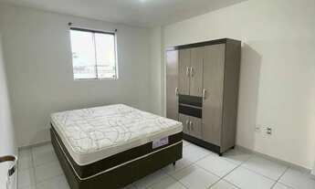 Imagem 2: Apartamento com 3 quartos, mobiliado e com elevador