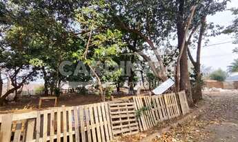 Imagem 3: Terreno com boa localização, plano, pronto para construir