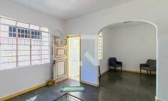 Imagem 2: Casa à Venda - Barro Preto, 4 Quartos, 300 m2