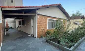 Imagem 2: IMPERDÍVEL. Casa Grande, 4 quartos, próximo à praia e comércios, R$ abaixo ao de mercado!