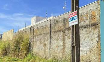 Imagem 3: Terreno à venda no Anápolis City 360 m², rua fechada