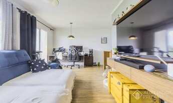 Imagem 3: Apartamento 2 dormitórios com sacada e vaga, bairro Humaitá, POA