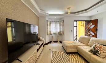 Imagem 4: Sobrado com 4 dormitórios à venda, 235 m² por R$ 810.000,00 - Jardim Las Vegas - Santo And