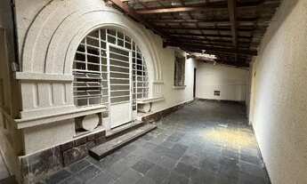 Imagem: Casa comercial para locação, com 5 suítes