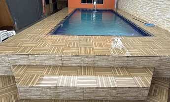 Imagem: Casa com piscina em Itanhaém disponível