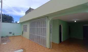 Imagem 2: QNM 6, Ceilândia Norte - Casa de três quartos, sendo um suíte e com mais duas casas