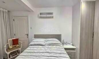 Imagem: Apartamento - / Residencial / Glória