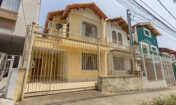 Imagem: Casa a venda no Bairro Granbery Juiz de