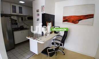 Imagem 4: Apartamento de 40m² em Perdizes com varanda envidraçada