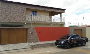 Imagem 2: Aluga casa com cerca eletrica 2 quartos e garegem para 2 carros, no bairro ipoera