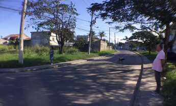 Imagem 3: Lote/Terreno para venda possui 392 m² Perto do Costa Azul supermercados