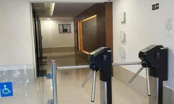 Imagem 6: Sala comercial a venda Centro de Osasco com banheiro, sacada e 1 vaga de garagem. Prédio c