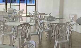 Imagem 3: Apartamento à venda com quatro (04) quartos no bairro do Pina, Recife-PE. Edf. Chateau Le