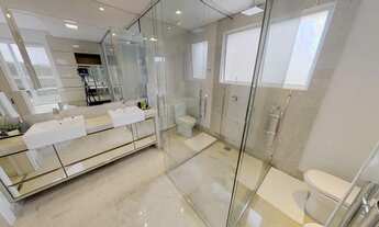 Imagem 7: Apartamento para venda possui 237 metros quadrados com 4 quartos em Centro - Balneário Cam