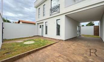 Imagem 2: Sobrado para venda com 3 quartos sendo uma suíte em Jardim Mariliza - Goiânia - GO