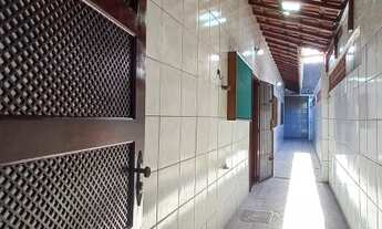 Imagem 5: Lado Praia Casa 2 Dorm 1 Suíte À venda Bairro OCIAN em Praia Grande Financiamento Bancário