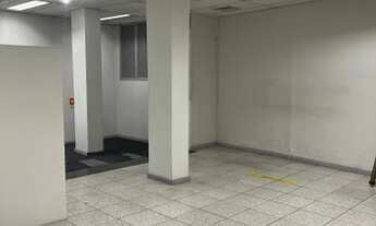 Imagem 6: Lojão comercial - Portuguesa