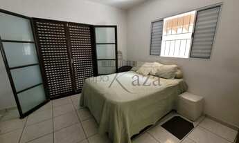 Imagem 3: Casa assobradada no Parque dos Príncipes em Jacareí com 2 quartos - 140m²