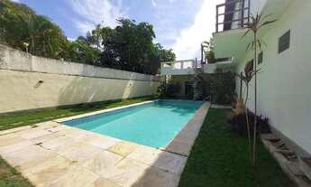 Imagem 3: Apartamento para venda possui 740 metros quadrados com 6 quartos