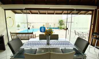 Imagem: OA - Casa de 4 dorms. 1 suíte, 100 mobiliada