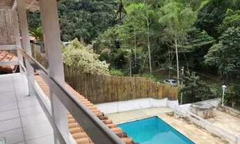 Imagem 2: Casa para venda tem 103 metros quadrados com 3 quartos em Nogueira - Petrópolis - Rio de J
