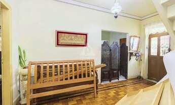 Imagem 5: Casa tríplex - 5 quartos - área externa - em rua nobre de Laranjeiras