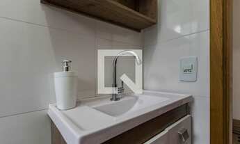 Imagem 4: Casa de Condomínio para Aluguel - Jardim Layr, 2 Quartos, 75 m2