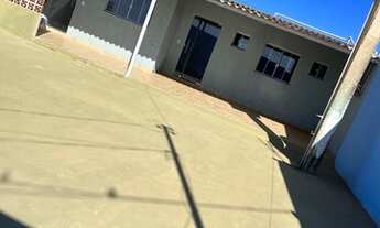 Imagem: Aluga se casa Arapoangas