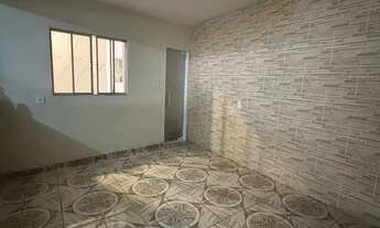 Imagem 6: Casa no Jardim Thelma com vaga de garagem e portão eletrônico