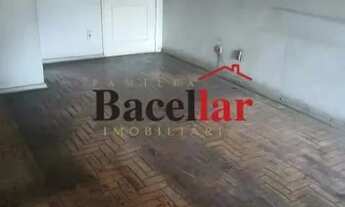 Imagem 3: Apartamento : / Residencial / Praça da Bandeira